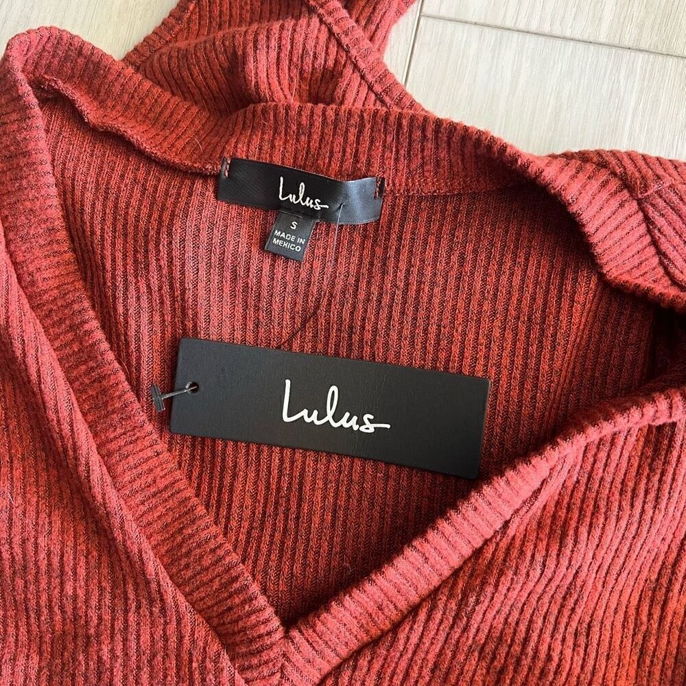Lulus bodysuit size S - Picture 3 of 4